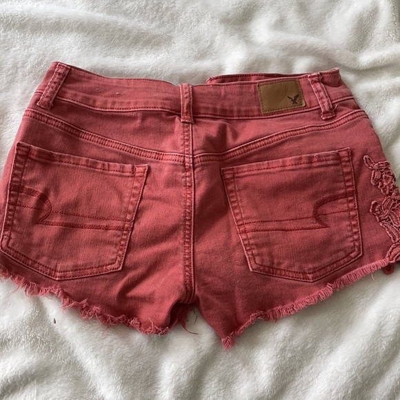 AE high rise festival shorts - Picture 2 of 3